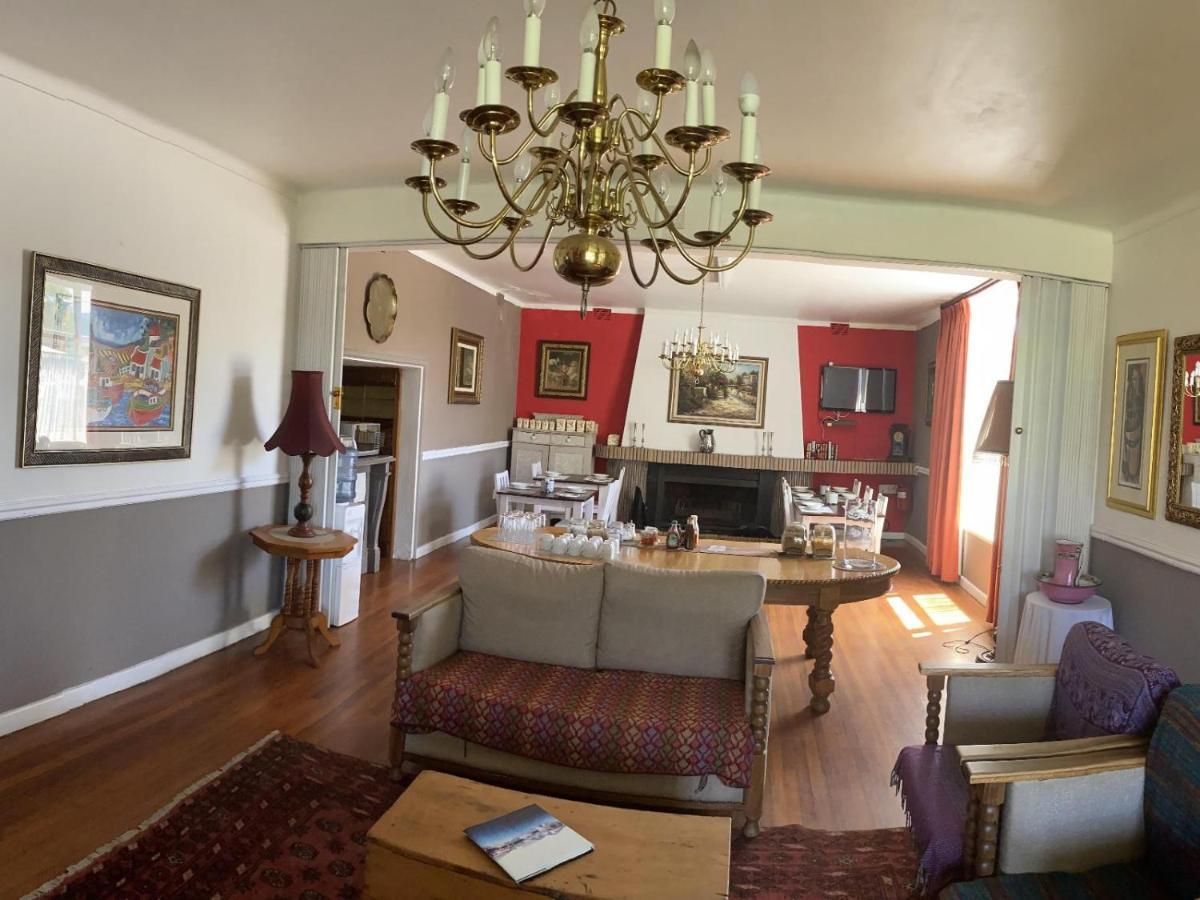 The Boston Guest House Белвилл Экстерьер фото