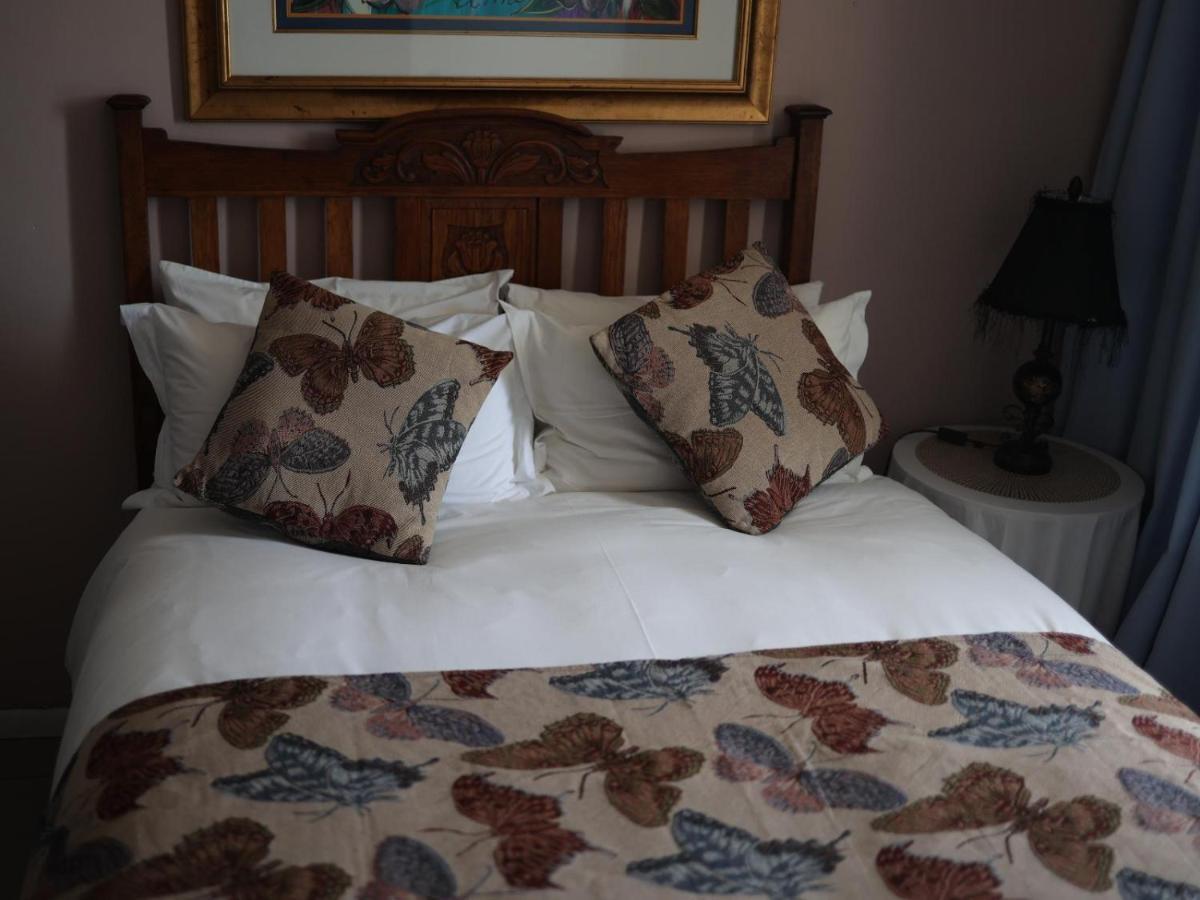 The Boston Guest House Белвилл Номер фото