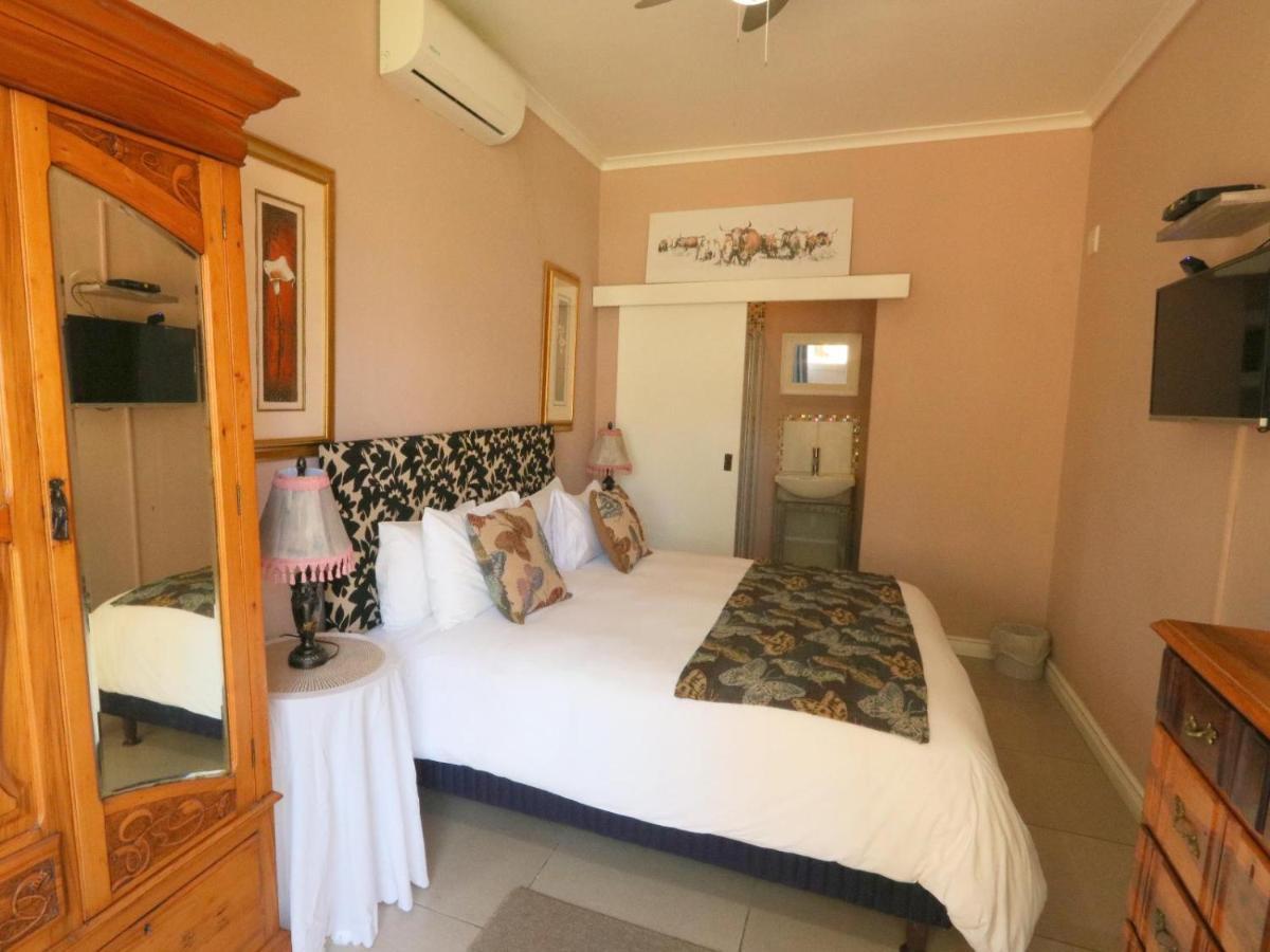 The Boston Guest House Белвилл Номер фото